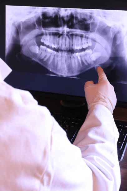 Best Cracked Tooth Emergency Dentist  in Lumberton, NC